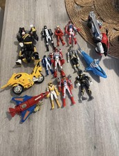 Lot De Figurines vintage jouets anciens  power rangers Marvel etc..