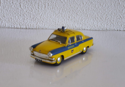 Voiture de agostini - agostini,