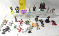 Lot 5 - Mini Figurines