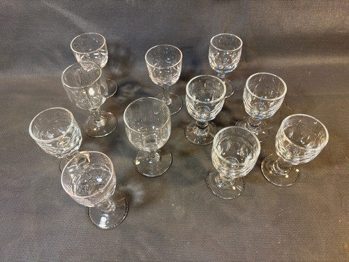 Lot anciens petits - 11, verres