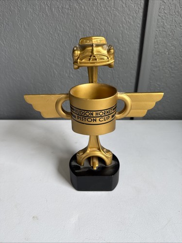Hudson hornet piston cup gold - hudson,