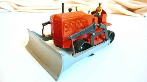 Dinky toys bulldozer blaw - dinky-toys,