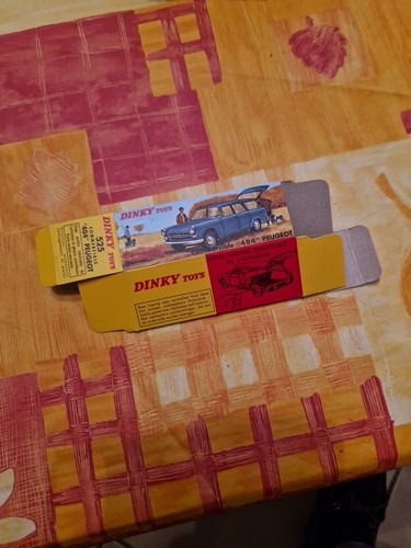Boite vide dinky toys - boite, peugeot