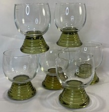 6 verres à vin blanc