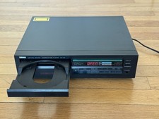 LECTEUR CD COMPACT DISC PLAYER YAMAHA CD-X3