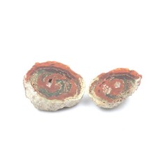 Lithophyse. 38.5 ct. Massif de