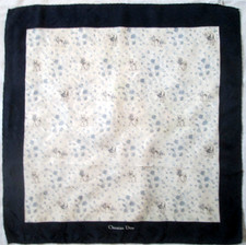CHRISTIAN DIOR foulard  soie