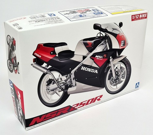 Aoshima honda nsr 250r - aoshima,