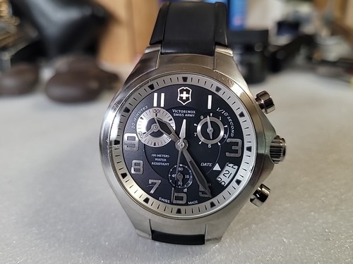 Victorinox swiss army - victorinox, base