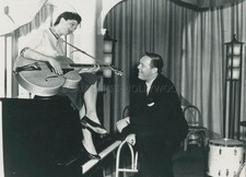 BILL HALEY AND THE COMETS ROCK AROUND THE CLOCK 1956 MINI PHOTO ORIGINAL #13