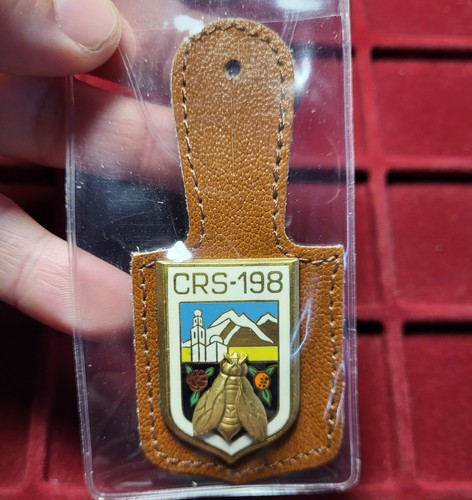 128 pucelle insigne - #128-2, /