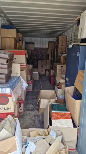 Stock plus 100 cartons - en,