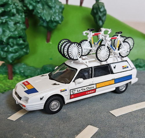 Voiture miniature break la - miniature, cx