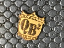  pins pin BADGE DIVERS QB2 BASICS
