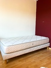 Lit simple 90x190 - Structure Et Sommier Bois - Bon État + Matelas