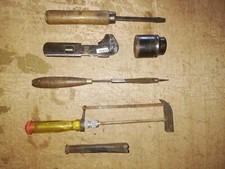 LOT DE  6 PETITS OUTILS DIVERS