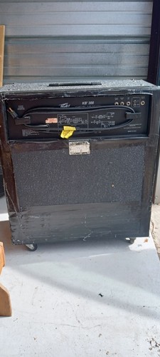 Peavey 300 - peavey, kb