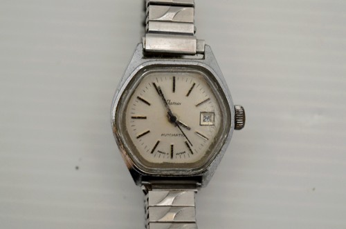 Jolie ancienne montre - -jolie,