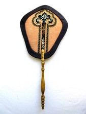 Ancien éventail Pare-feu soie brodée, manche bois doré, Napoléon III