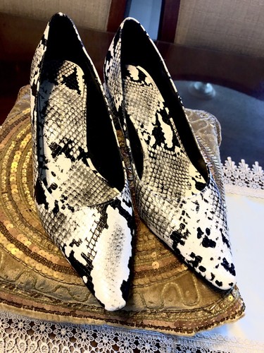 Zara brand snake pattern - snake,