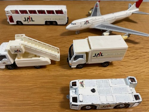 Jal tomica airport - tomica,