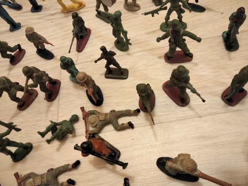 Figurines plastique soldat - figurines,