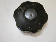 ANCIEN BOUCHON DE RESERVOIR RADIATEUR automobile moto ?