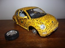 Épave 1:18 VW Volkswagen New Beetle 1998 Burago Bburago voiture miniature auto