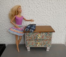 BOITE COMMODE MINIATURE EN BOIS. BOITE A BIJOUX - MEUBLE DE POUPEE