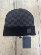 Bonnets Louis Vuitton couleur