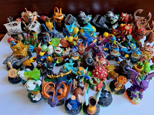 Lot figurines skylanders - lot,
