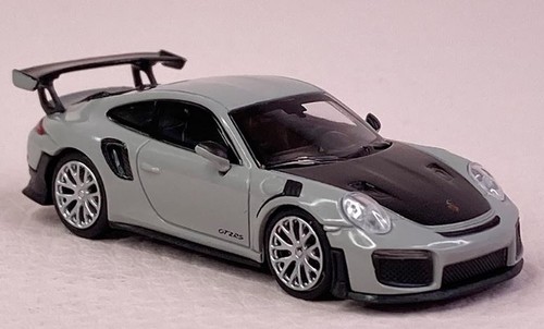 Minichamps porsche 911 - 911, gt2