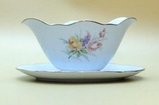 Saucière  en porcelaine