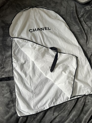 Authentic chanel white cotton - white,