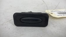 Bouton de coffre RENAULT