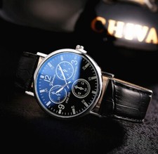 Montre de sport à trois yeux pour hommes, bracelet en verre, lumière bleue