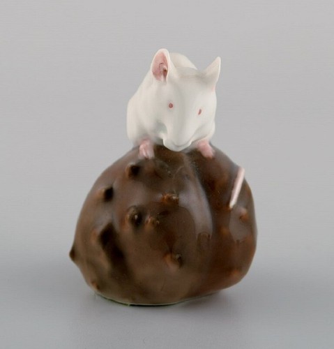 Figurine porcelaine royal - en,