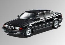 BMW 740i L (E38)  - black - DCM 1:64