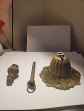 LOT DE 4 PIECES D'ORNEMENT DE