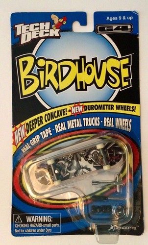 Box unopened 1999 - 1999, tech