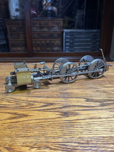 Live steam model locomotive - steam,
