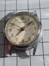 MONTRE type militaire Norwood