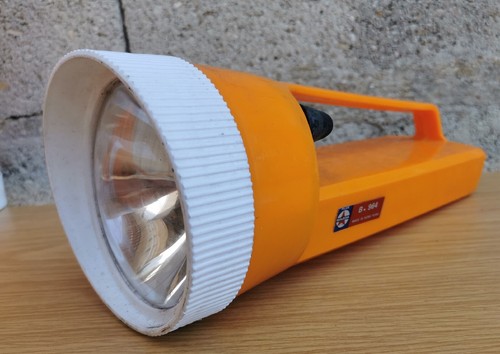 Ancienne lampe torche années - ancienne,