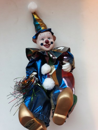 Clown doll - clown, "be