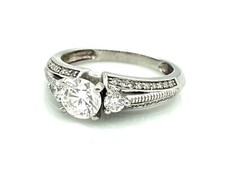 MAGNIFIQUE BAGUE OR 18 CARATS