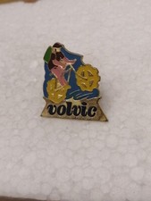 Pin's Pins Pin Boisson Eau VTT "VOLVIC" 