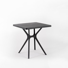 Table carrée 70/80 cm en