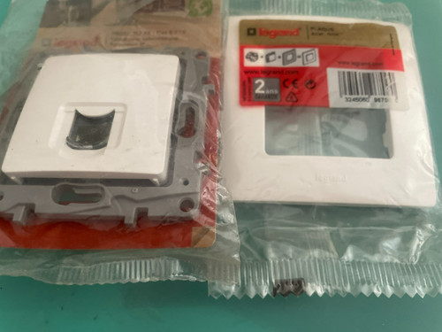 Legrand 664777 prise rj45 - ,