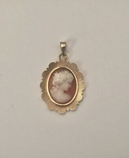 pendentif camée or 18 carats or 750, 3,10 grs, bijou ancien authentique