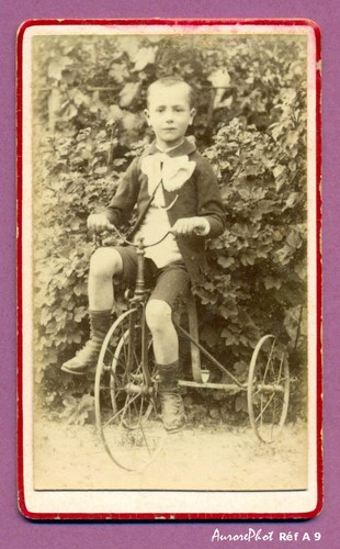 Cdv jeune garçon sur vélo - ,